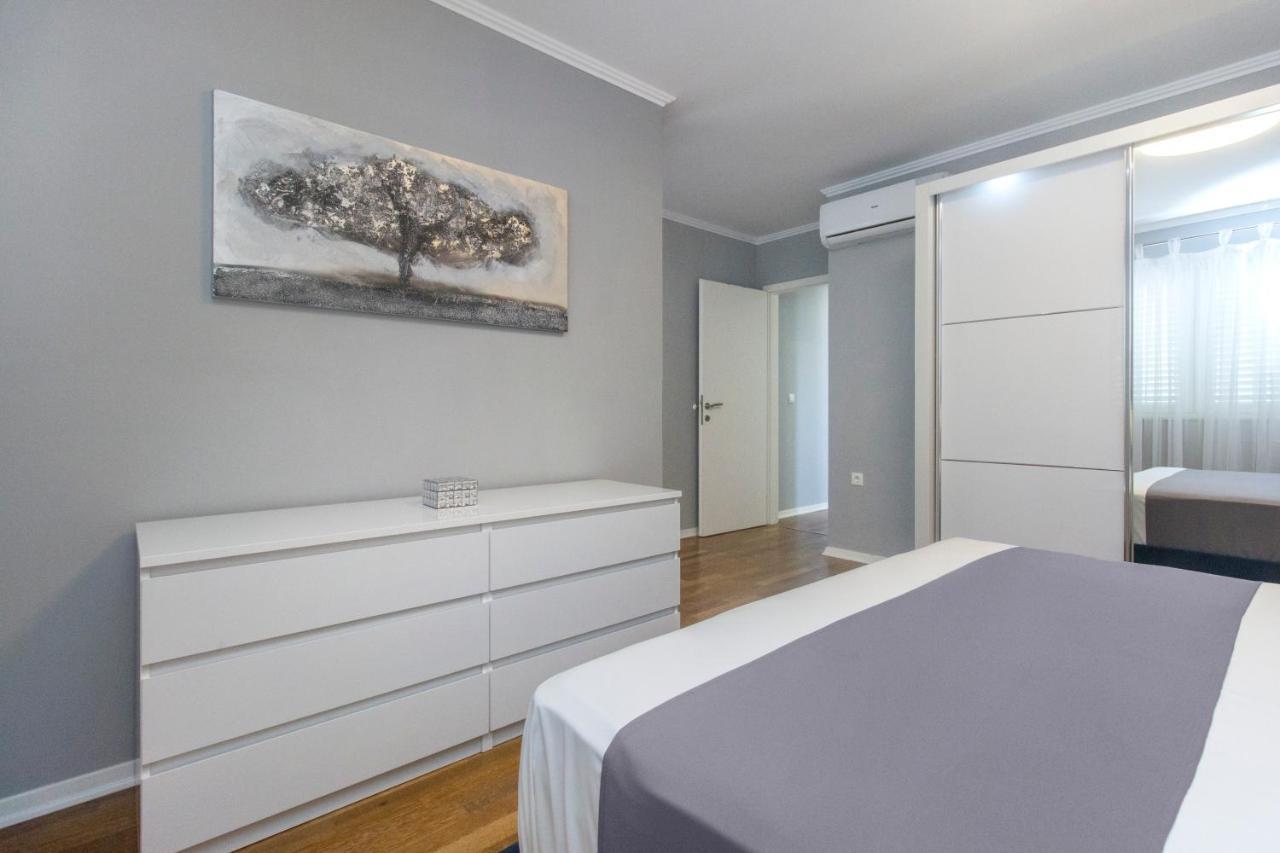 Silver Lux Suite - New Zaboric Luaran gambar