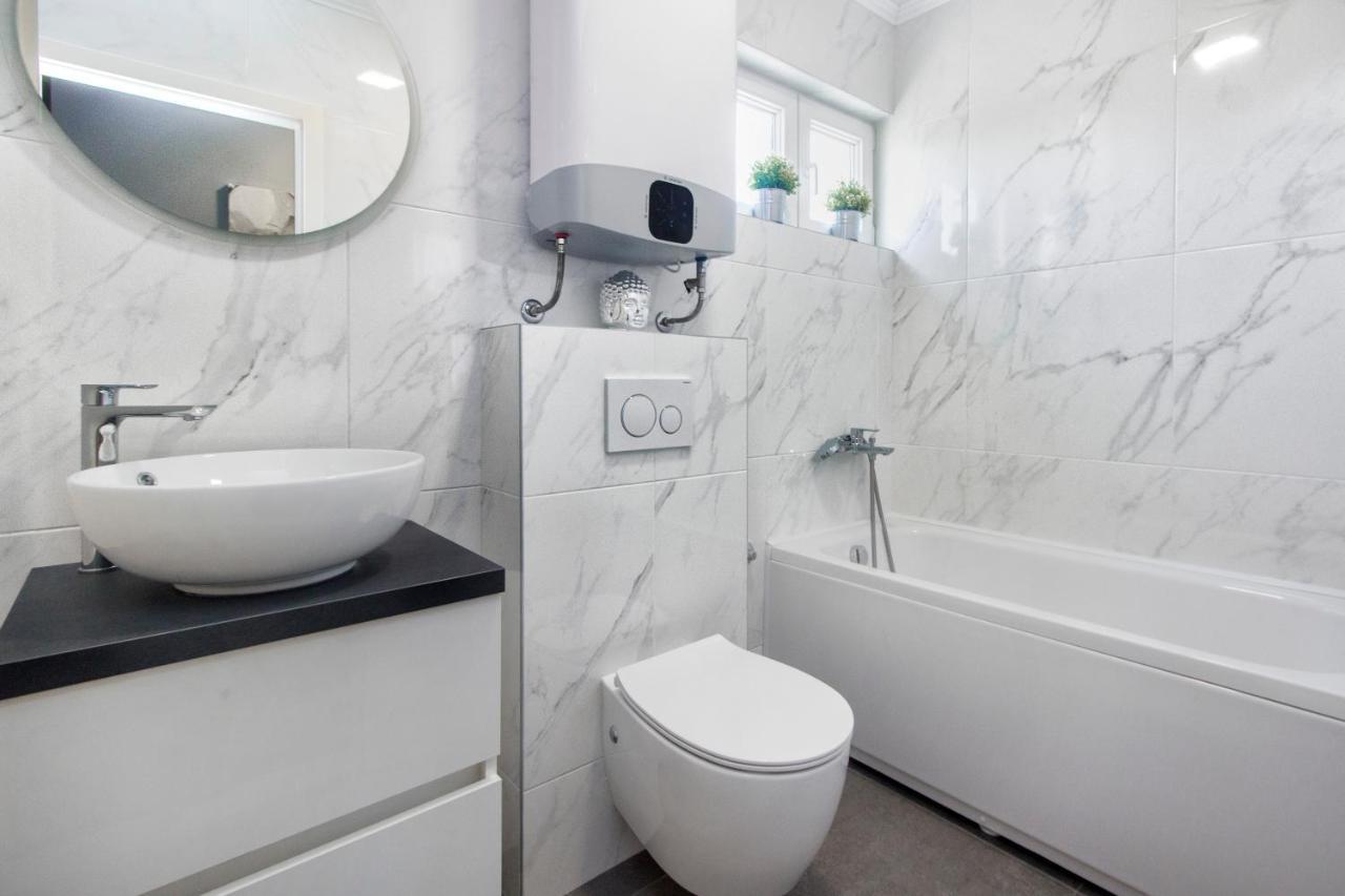 Silver Lux Suite - New Zaboric Luaran gambar