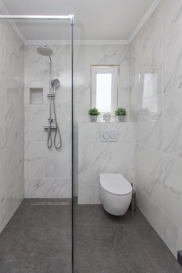 Silver Lux Suite - New Zaboric Luaran gambar